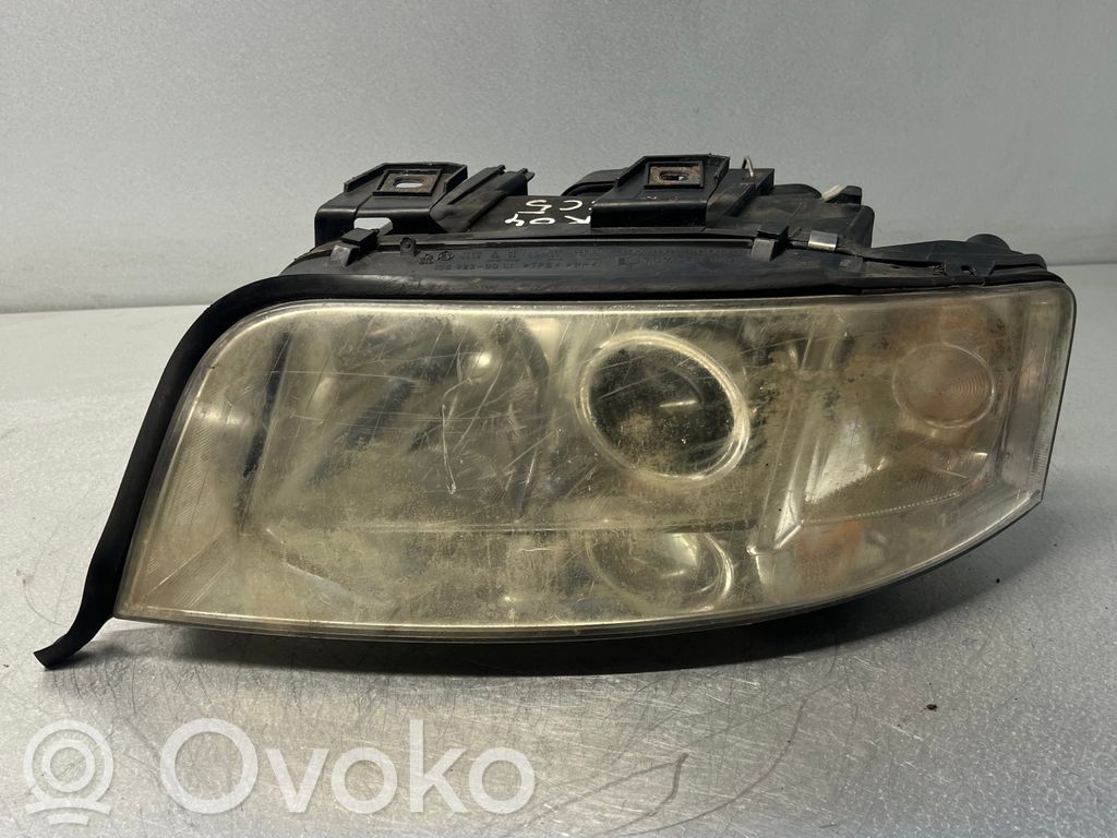 Audi A6 S6 C5 4B Scheinwerfer 