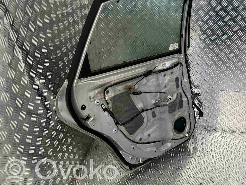 Subaru Impreza III Puerta trasera 