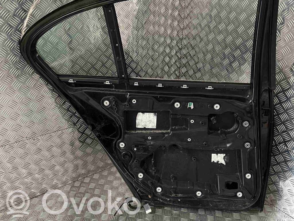 BMW 7 E65 E66 Galinės durys 