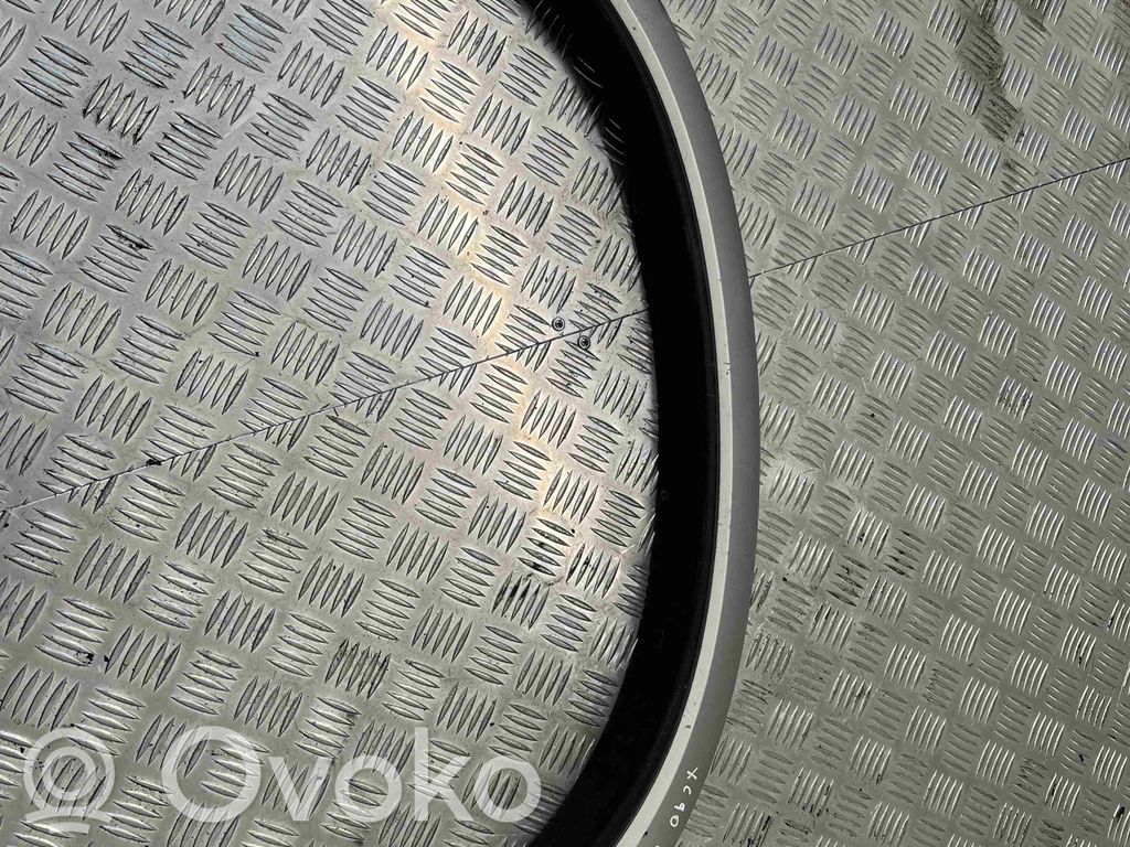 Volvo XC90 Galinės arkos apdaila 