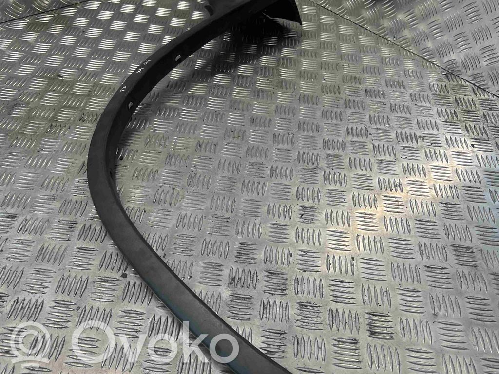 BMW X5 E53 Front arch trim 