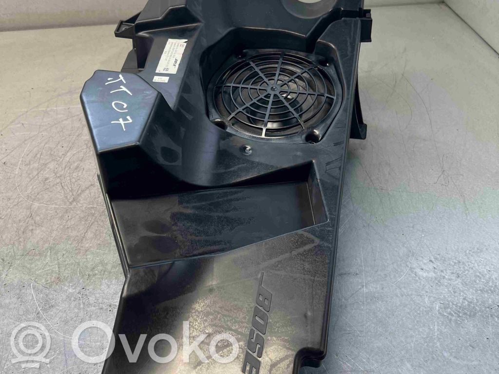 Audi TT TTS Mk2 Subwoofer 