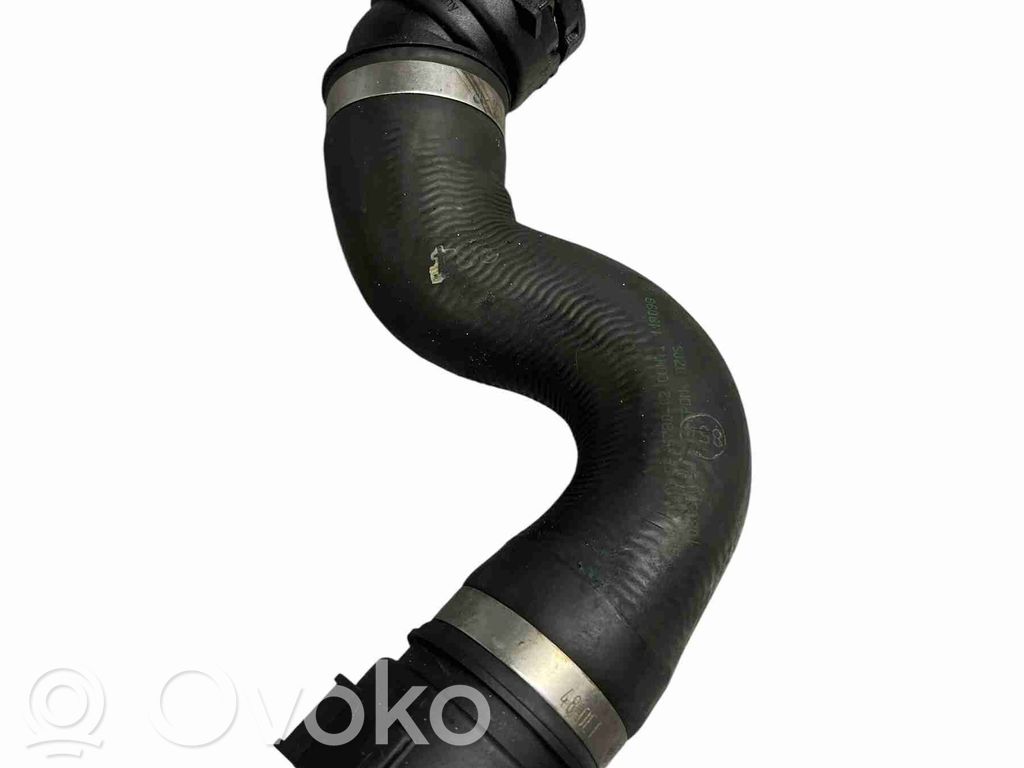 BMW 5 E60 E61 Conductă/furtun lichid de răcire motor 