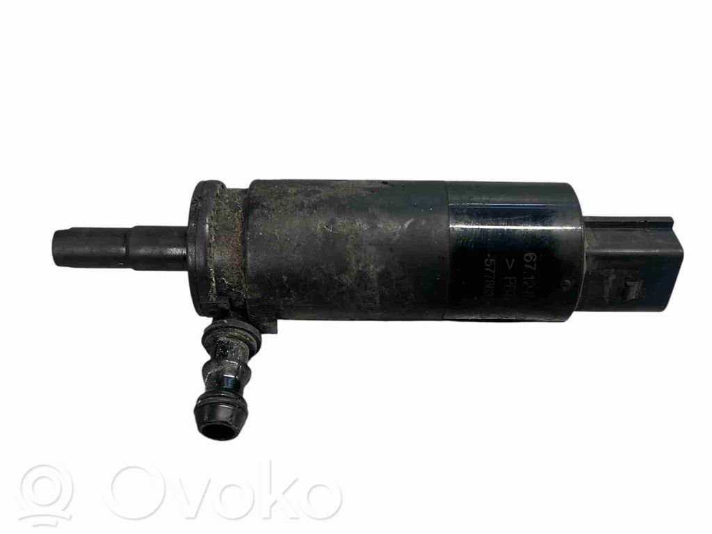 BMW 3 E90 E91 Headlight washer pump 