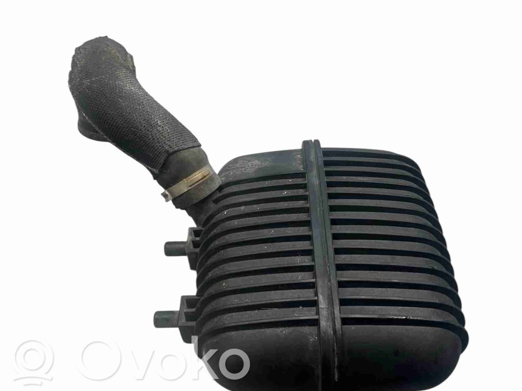 Audi A4 S4 B8 8K Rezonator / Dolot powietrza 