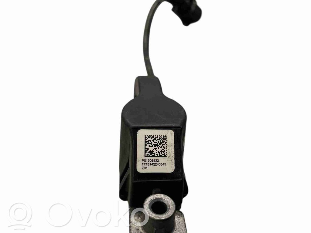 Volvo V40 Airbagsensor Crashsensor Drucksensor 