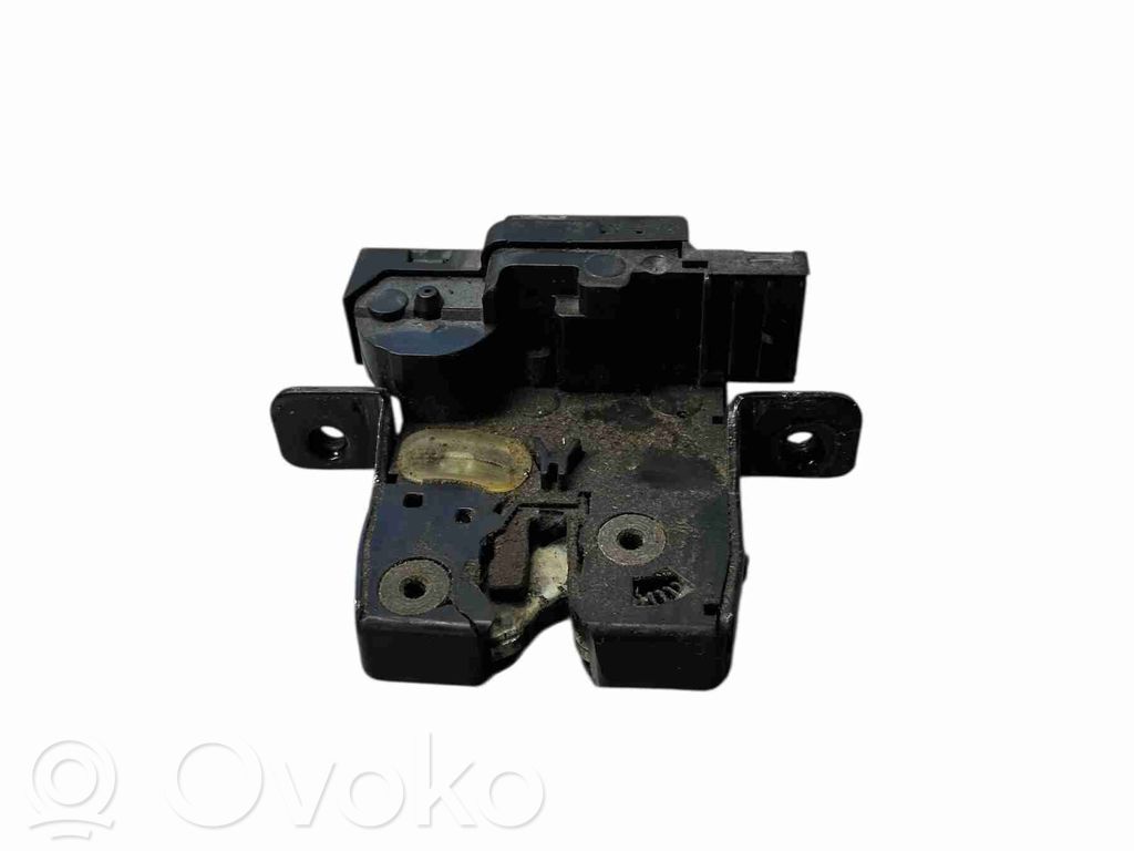 Nissan Qashqai+2 Tailgate/trunk/boot lock/catch/latch 