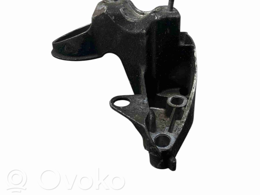 Audi A6 Allroad C6 Engine mount bracket 