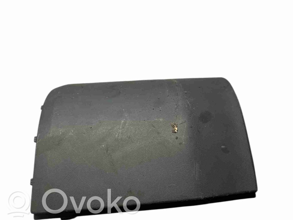 Volkswagen Multivan T5 Narożnik zderzaka tylnego 