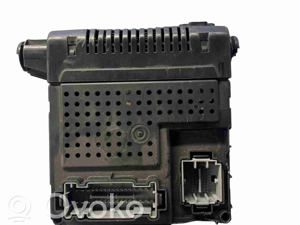 Volvo XC70 Módulo de fusible 