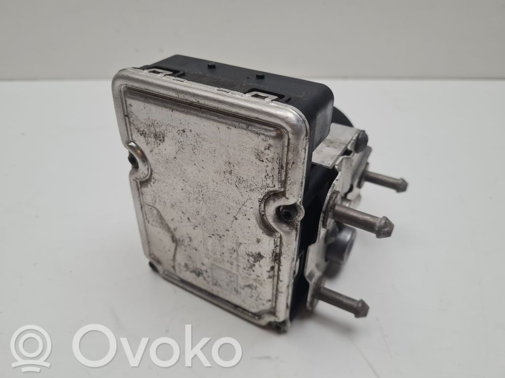 Porsche Macan (95B) ABS Pump 