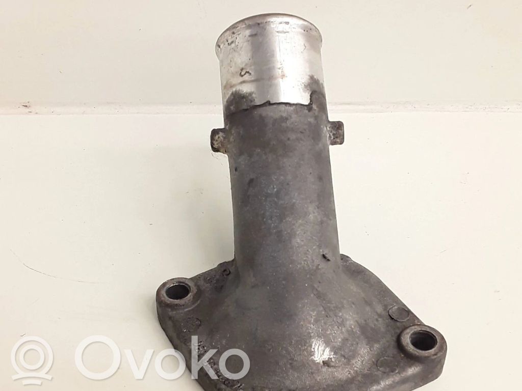 Toyota Avensis T250 Termostaatin kotelo (käytetyt) 