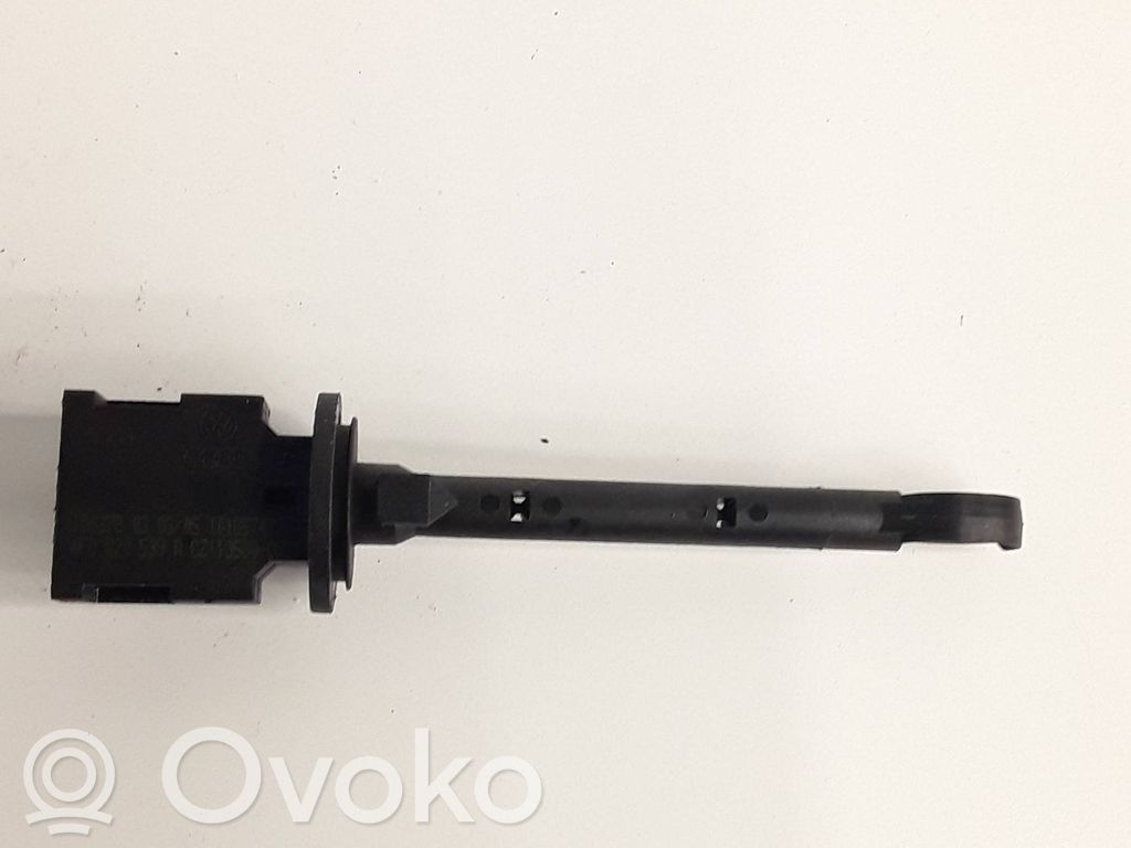 Audi A6 S6 C6 4F Interior temperature sensor 