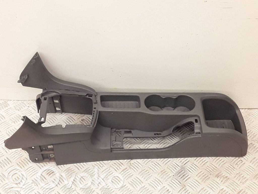 Ford Focus Center console 