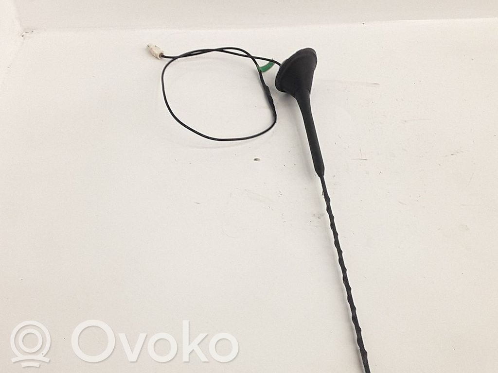 Volkswagen Golf V Antena radiowa 