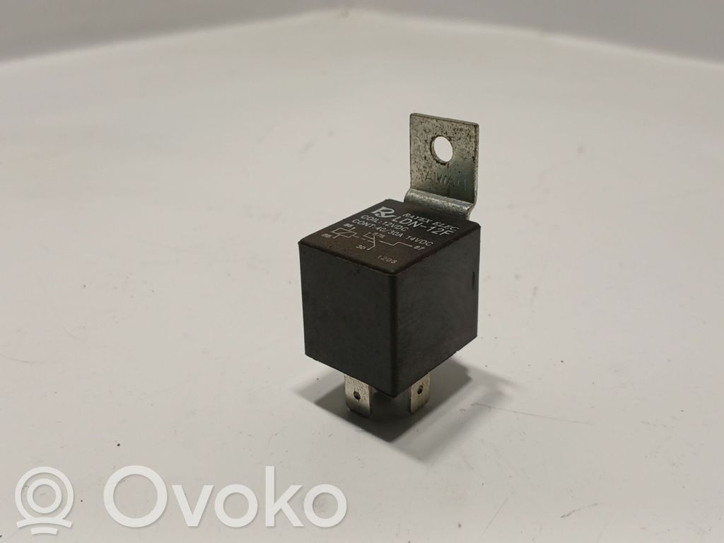 Toyota RAV 4 (XA30) Other relay 