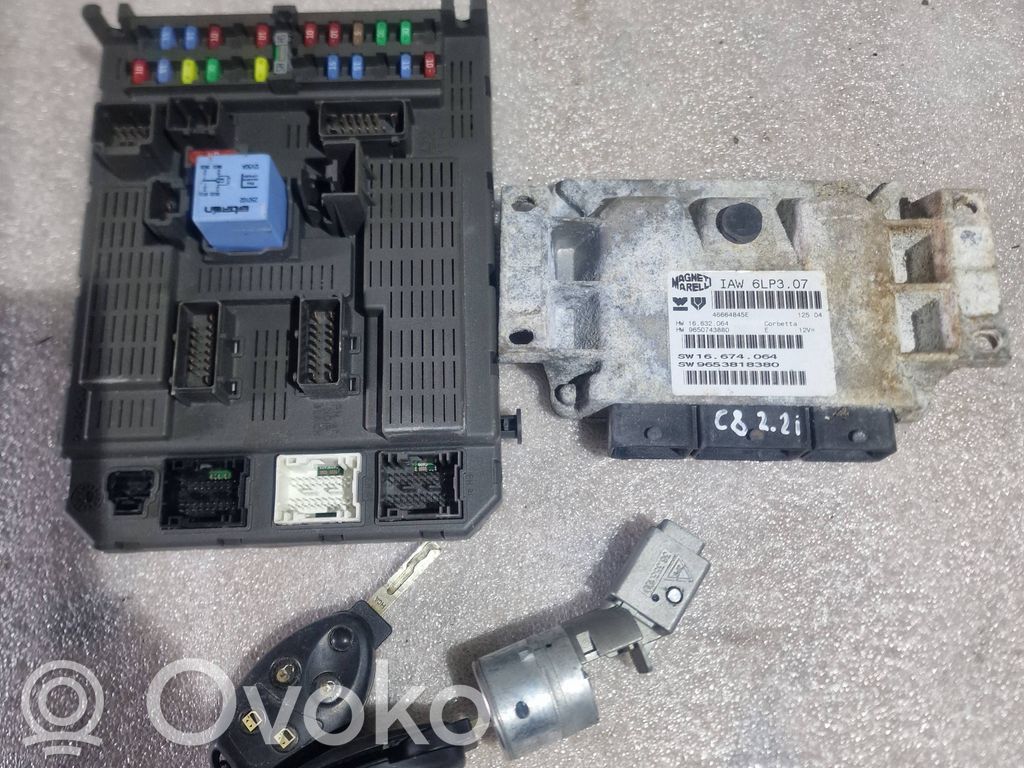Citroen C8 Engine ECU kit and lock set 