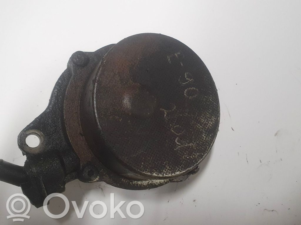 Vacuum pump   D7787366C