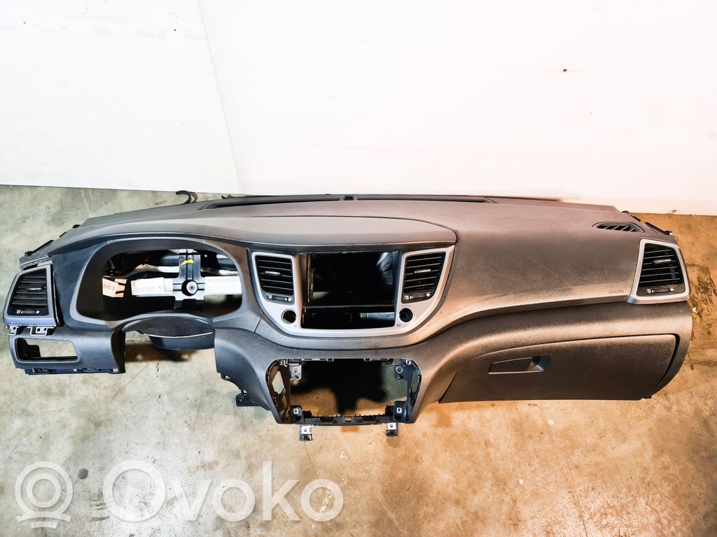 Hyundai Tucson TL Panel de instrumentos 