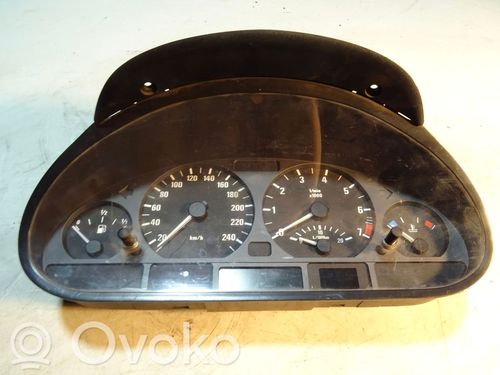 BMW 3 E46 Geschwindigkeitsmesser Cockpit 