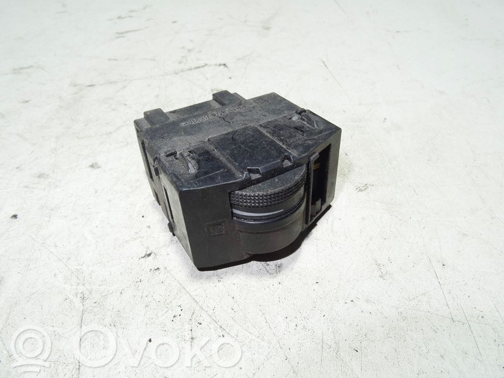 Audi A6 S6 C5 4B Headlight level height control switch 