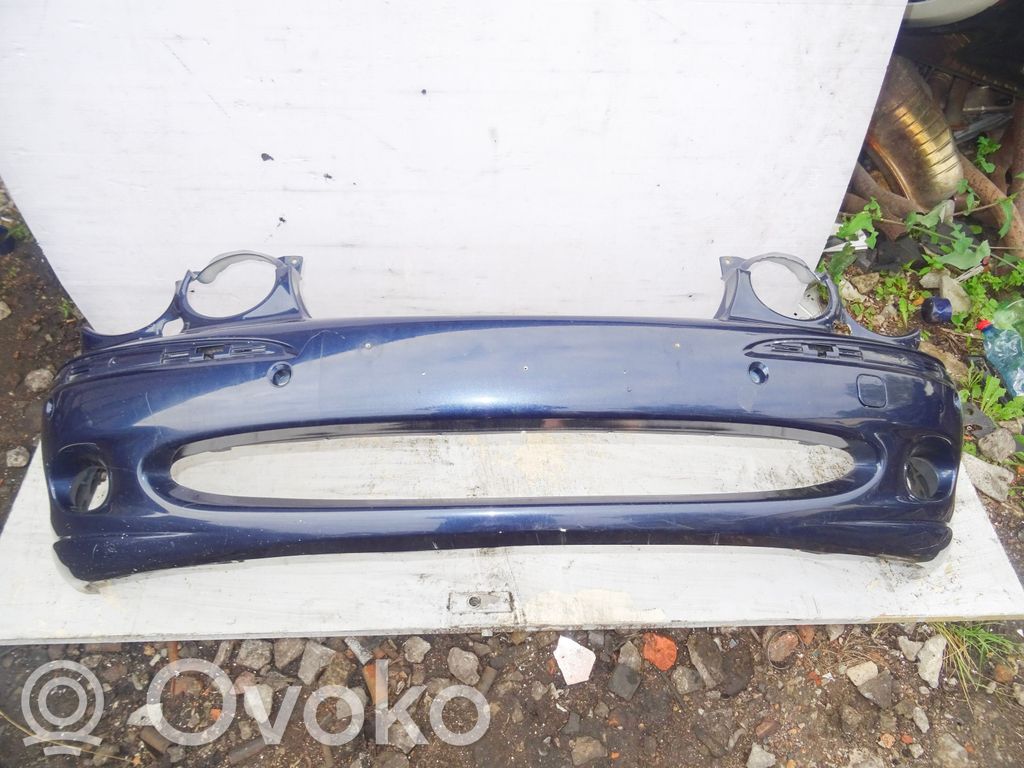 Jaguar X-Type Front bumper 