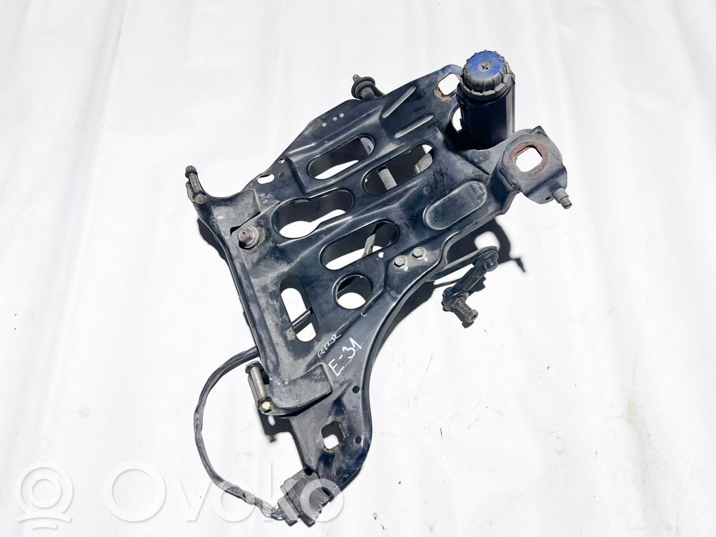 BMW 8 E31 Support phare frontale 