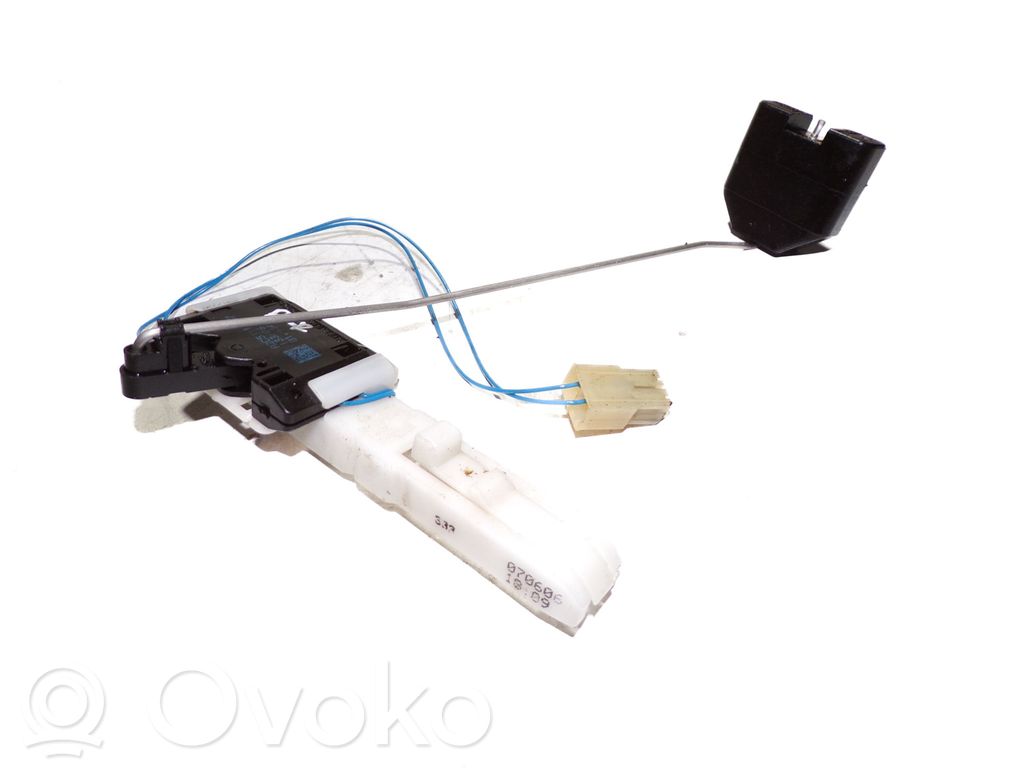 Audi Q7 4L Sensor de nivel de combustible 