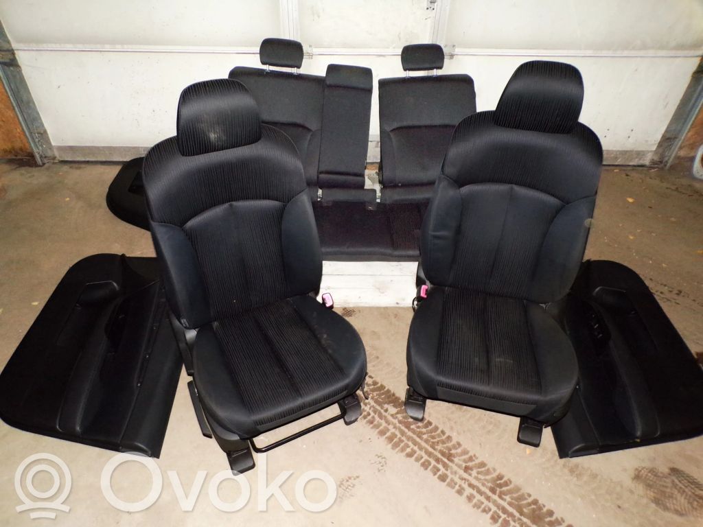 Interior set