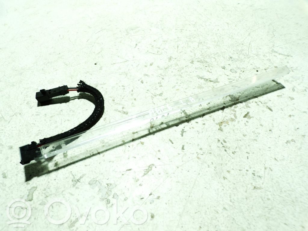 Audi A6 S6 C6 4F Luz interna puerta trasera 