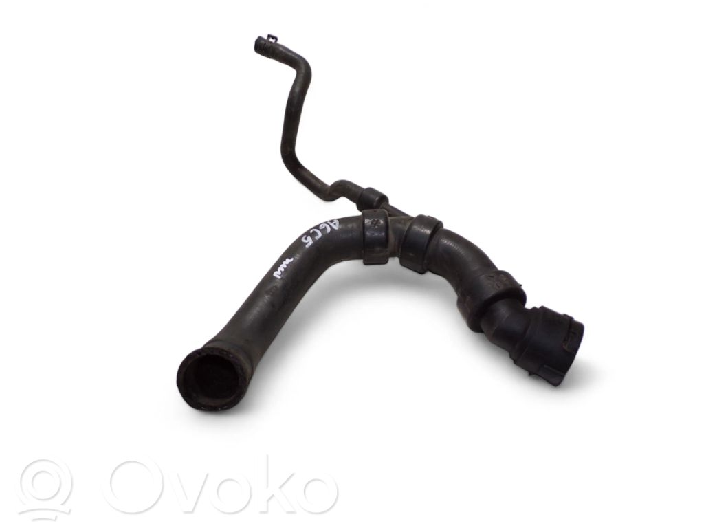 Audi A6 S6 C5 4B Engine coolant pipe/hose 