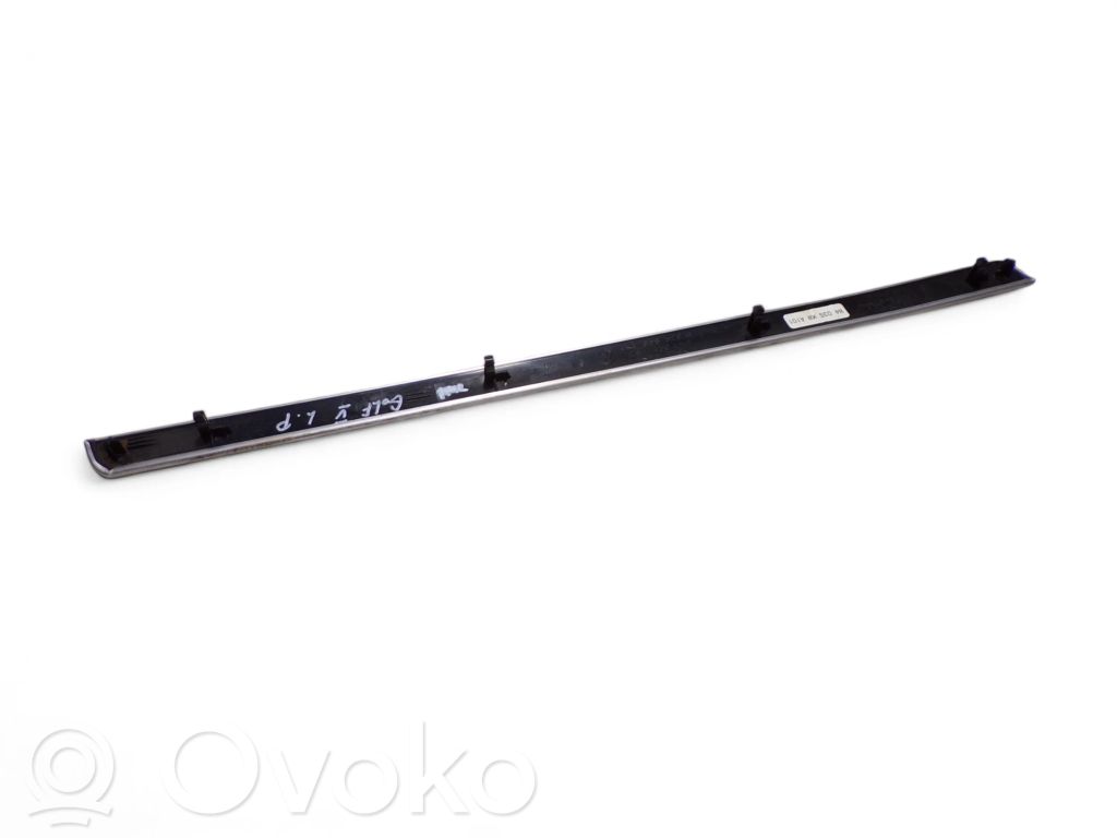 Volkswagen Golf V Moldura del panel (Usadas) 