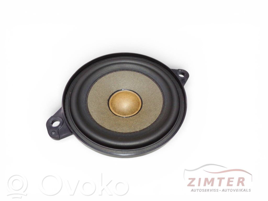 Audi Q3 F3 Altavoz del panel 