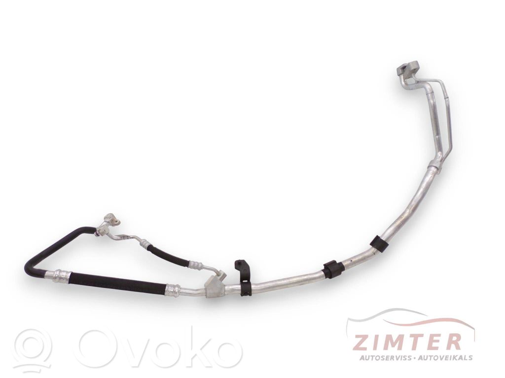 Audi A8 S8 D5 Ilmastointilaitteen putki (A/C) 