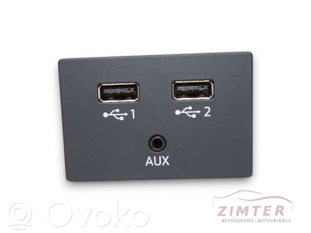 Enchufe conector USB   81A035736