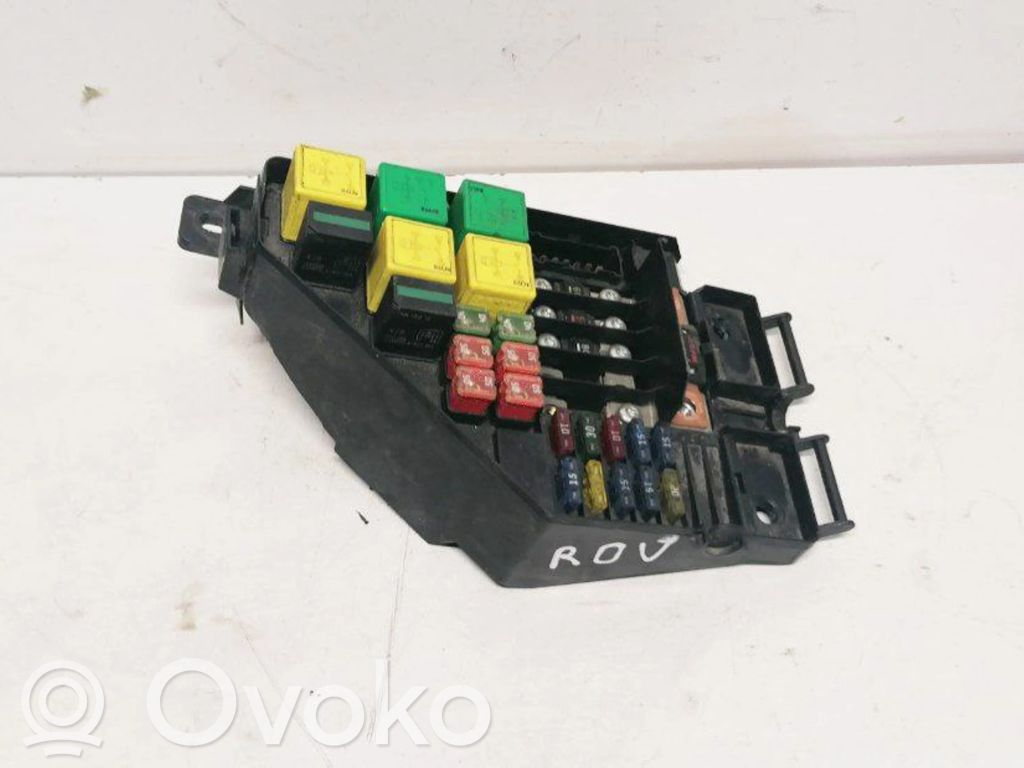 Fuse box set   103111