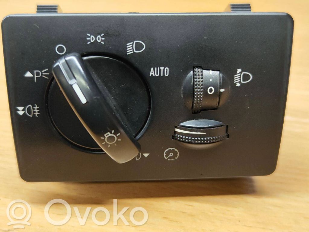 Lichtschalter   3M5T13A024CB,04057432