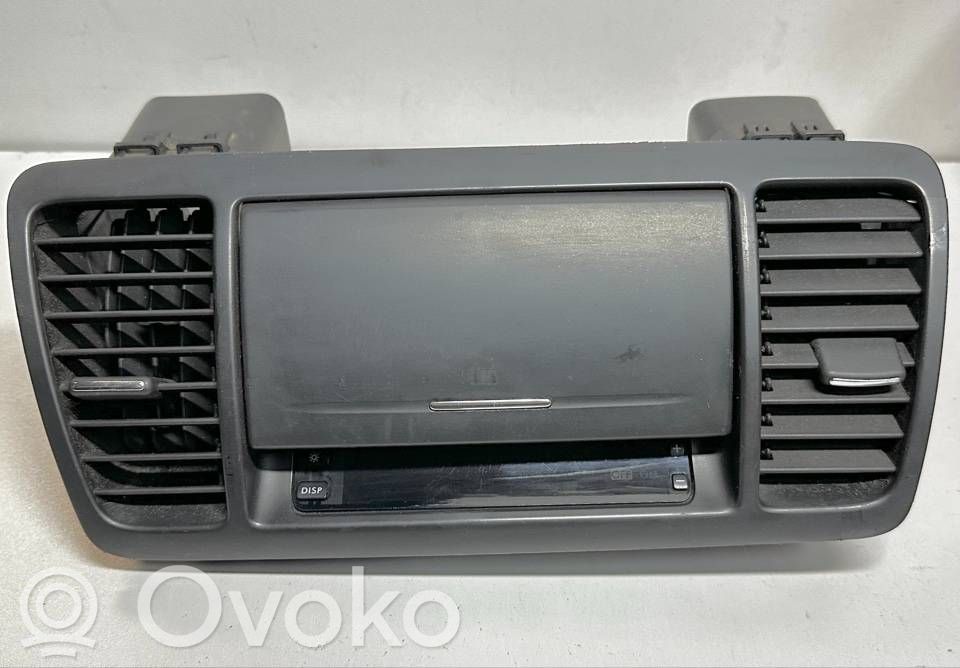 Subaru Outback Consola central de la guantera 