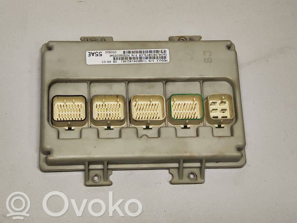 Chrysler Pacifica Comfort/convenience module 