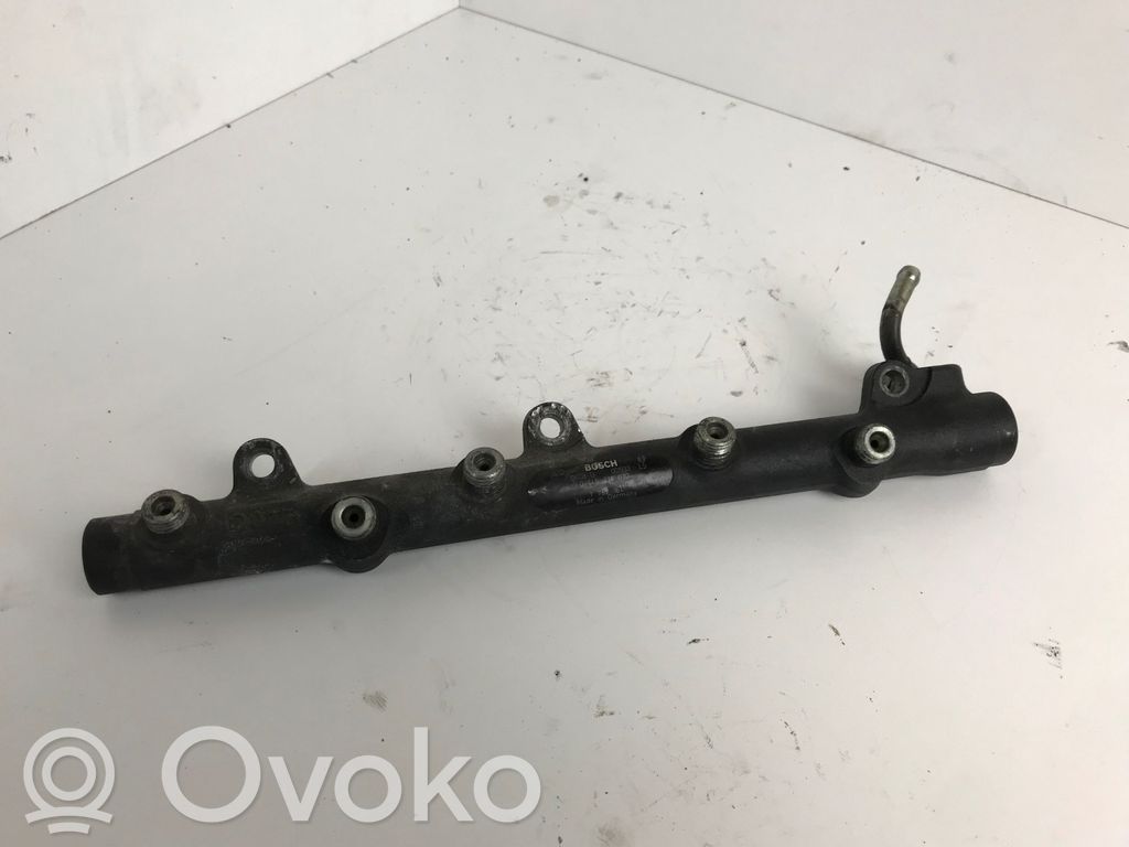 BMW 3 E46 Fuel main line pipe 