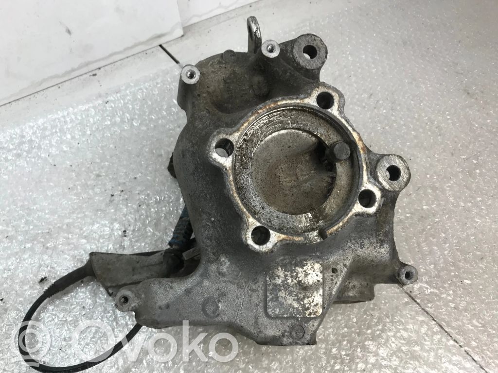 BMW 5 E39 Priekšējā riteņa rumbas vārpstas šarnīrs (stupica, capfa) 