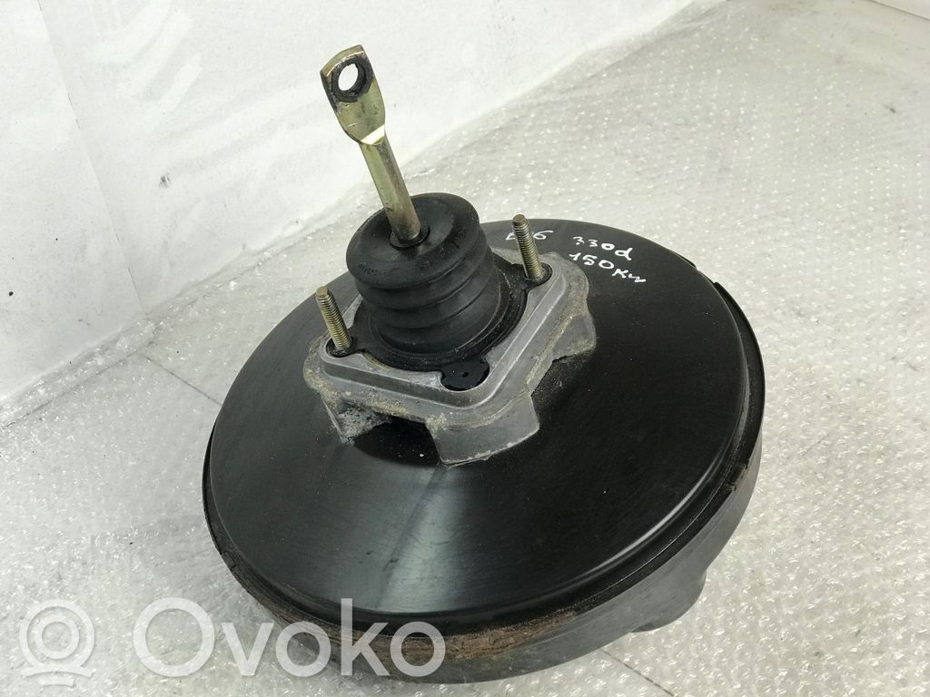 BMW 3 E46 Brake booster 