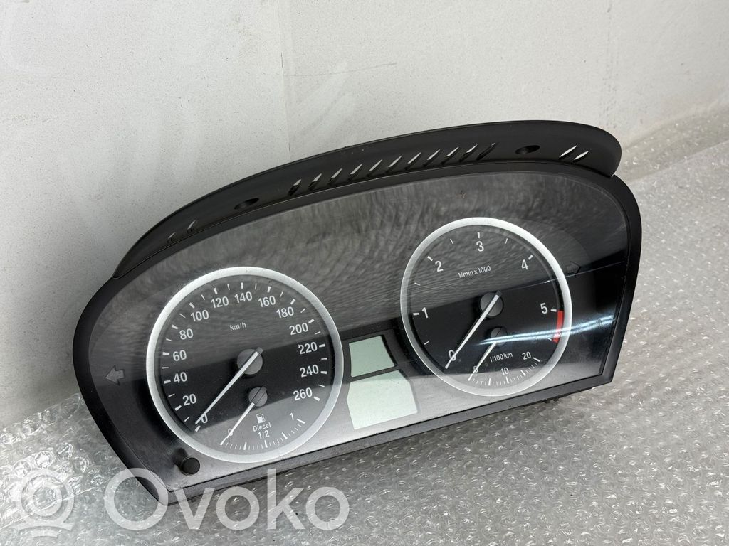 BMW 5 E60 E61 Speedometer (instrument cluster) 