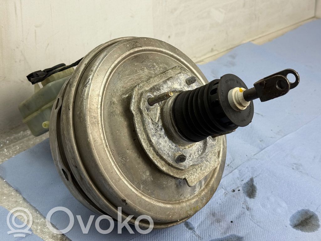 BMW 5 E60 E61 Brake booster 