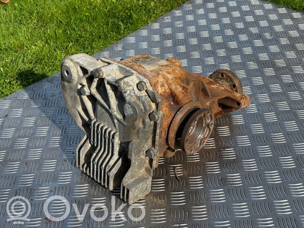 BMW 5 E60 E61 Galinis reduktorius 