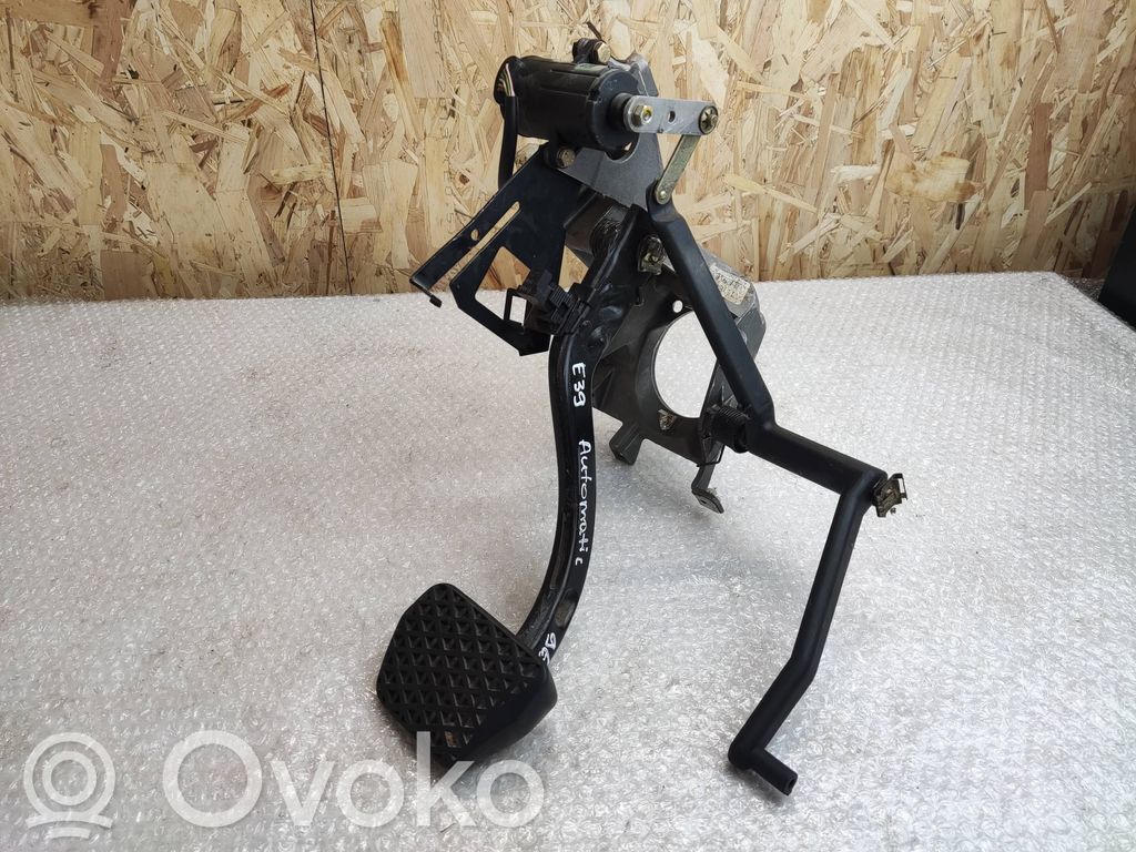 BMW 5 E39 Pedal assembly 