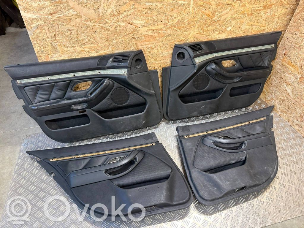 BMW 5 E39 Durvju dekoratīvās apdares komplekts 