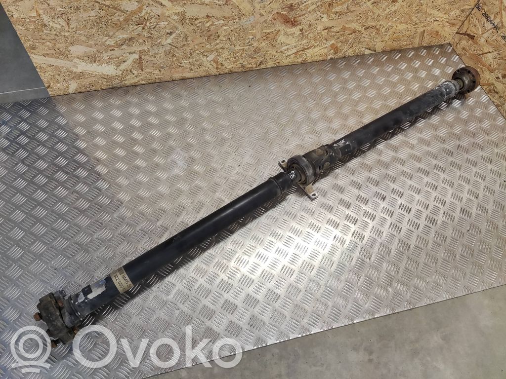 BMW 5 E60 E61 Kardanas komplekte 