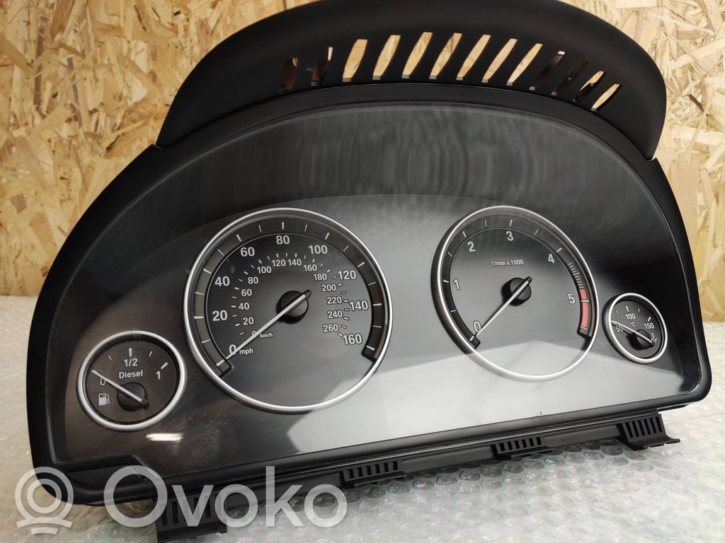 BMW 5 F10 F11 Speedometer (instrument cluster) 