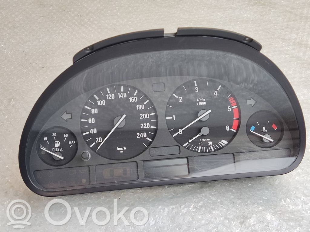 BMW 5 E39 Speedometer (instrument cluster) 